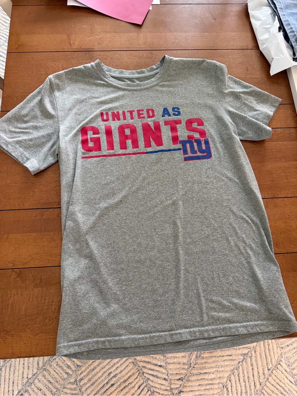 Nike Men’s ‘United As Giants' Dri-fit T-Shirt - size small, like new